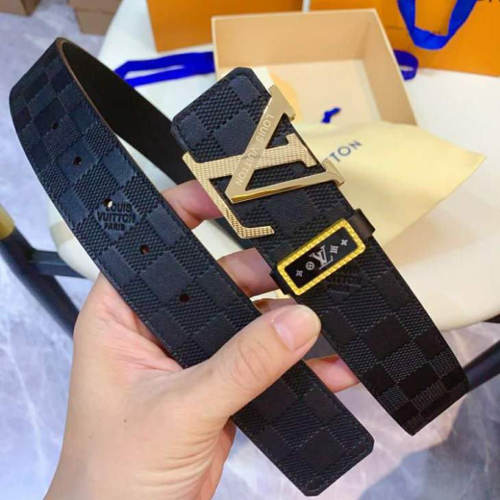 Picture of Louis Vuitton Belts _SKUfw218394813fw